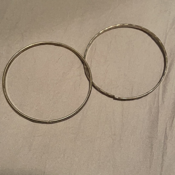 Kendra Scott Stackable Bracelet Set of 8 w bag - Picture 3 of 10